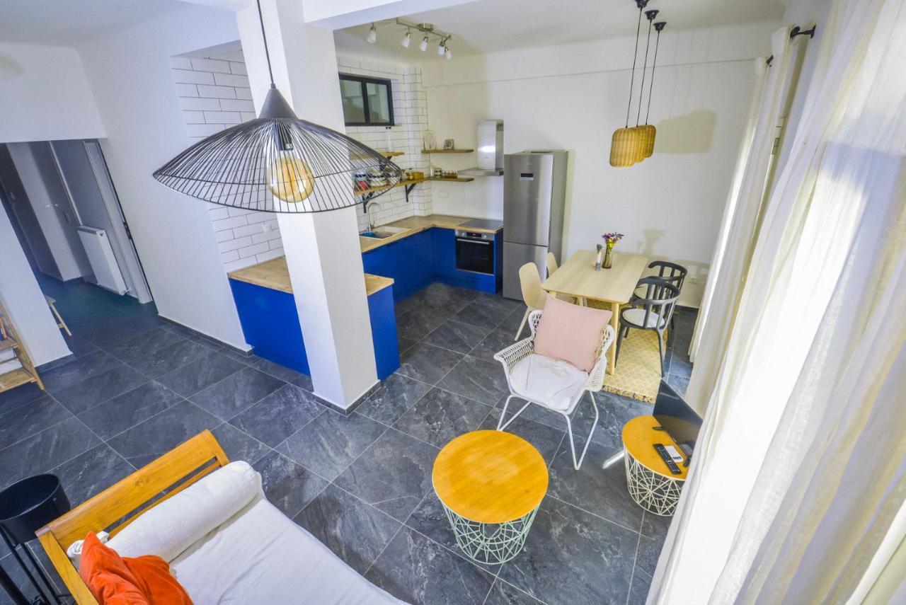 Gorgeous Apartment In The City Center Солун Екстериор снимка